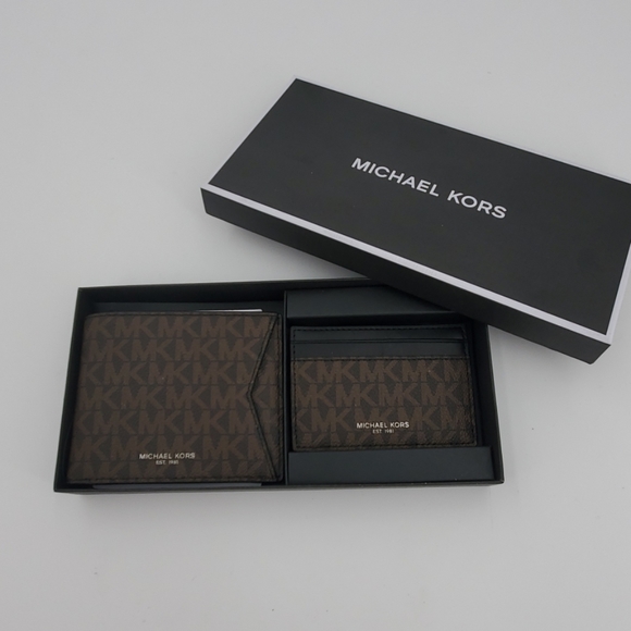 🆕 Michael Kors Billfold with ID CC Gift Set - Picture 2 of 8